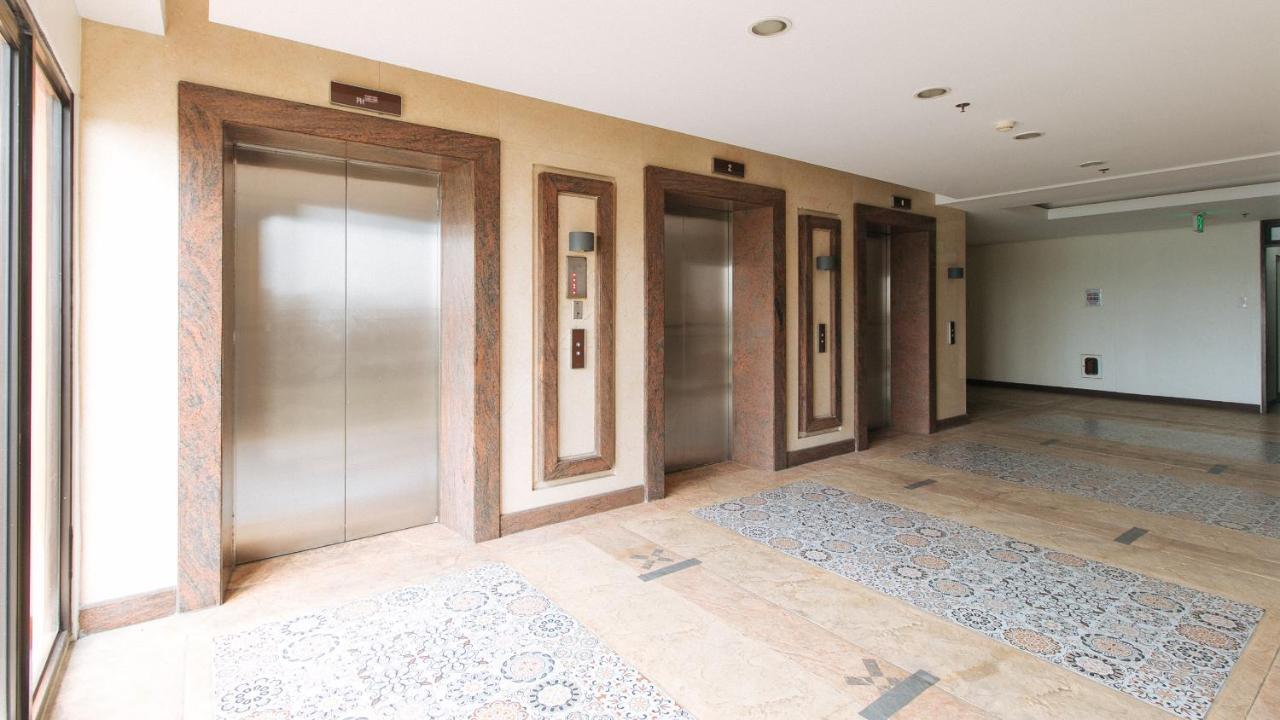 Reddoorz Plus @ Cuarto Verde Staycation Las Piñas Luaran gambar