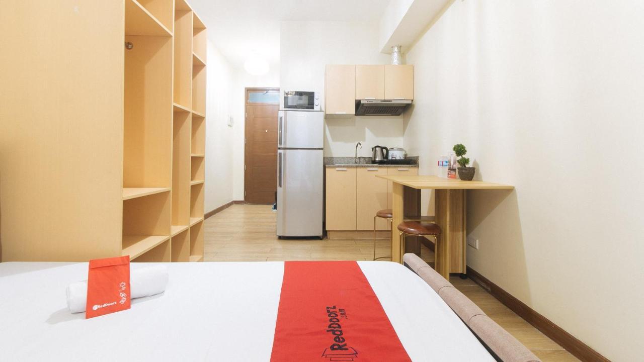 Reddoorz Plus @ Cuarto Verde Staycation Las Piñas Luaran gambar
