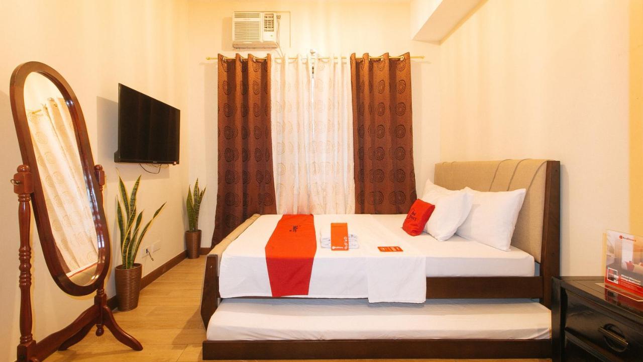 Reddoorz Plus @ Cuarto Verde Staycation Las Piñas Luaran gambar