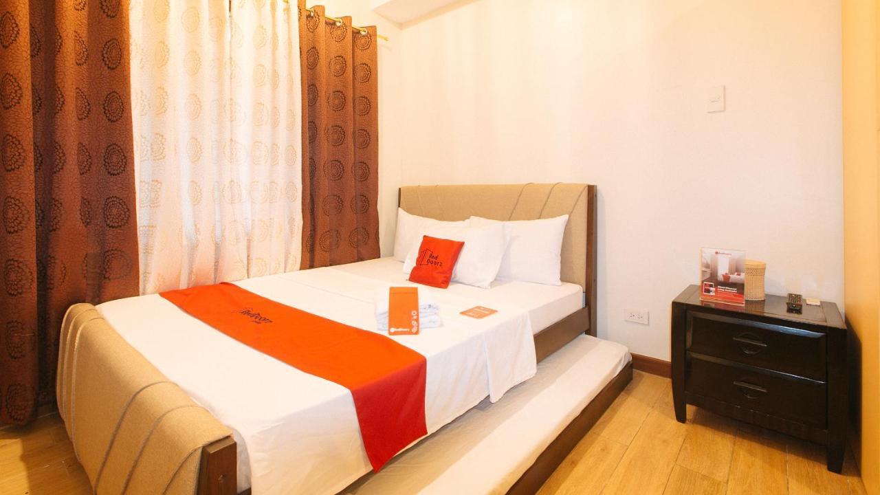 Reddoorz Plus @ Cuarto Verde Staycation Las Piñas Luaran gambar