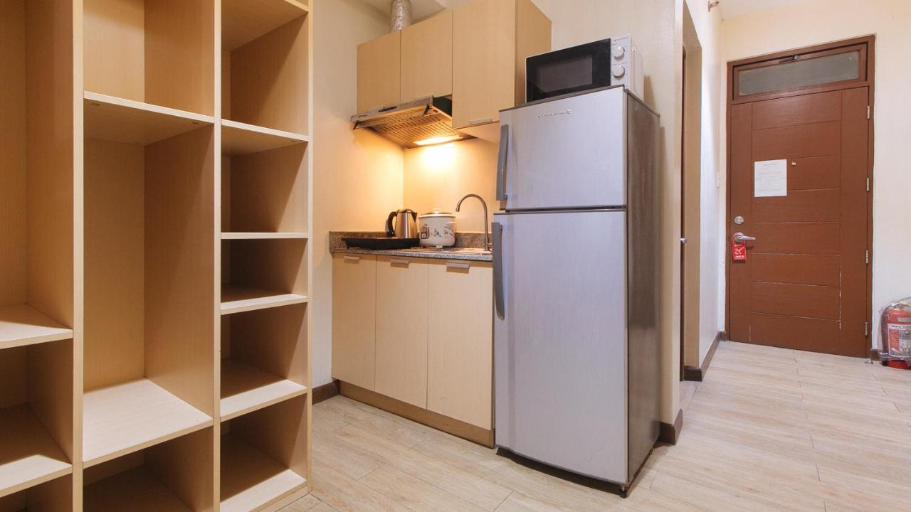 Reddoorz Plus @ Cuarto Verde Staycation Las Piñas Luaran gambar